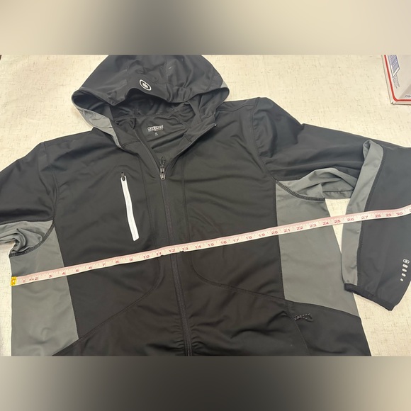 OGIO Black Raincoat for Men - Picture 6 of 9